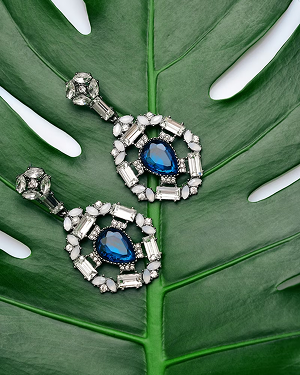 Earings